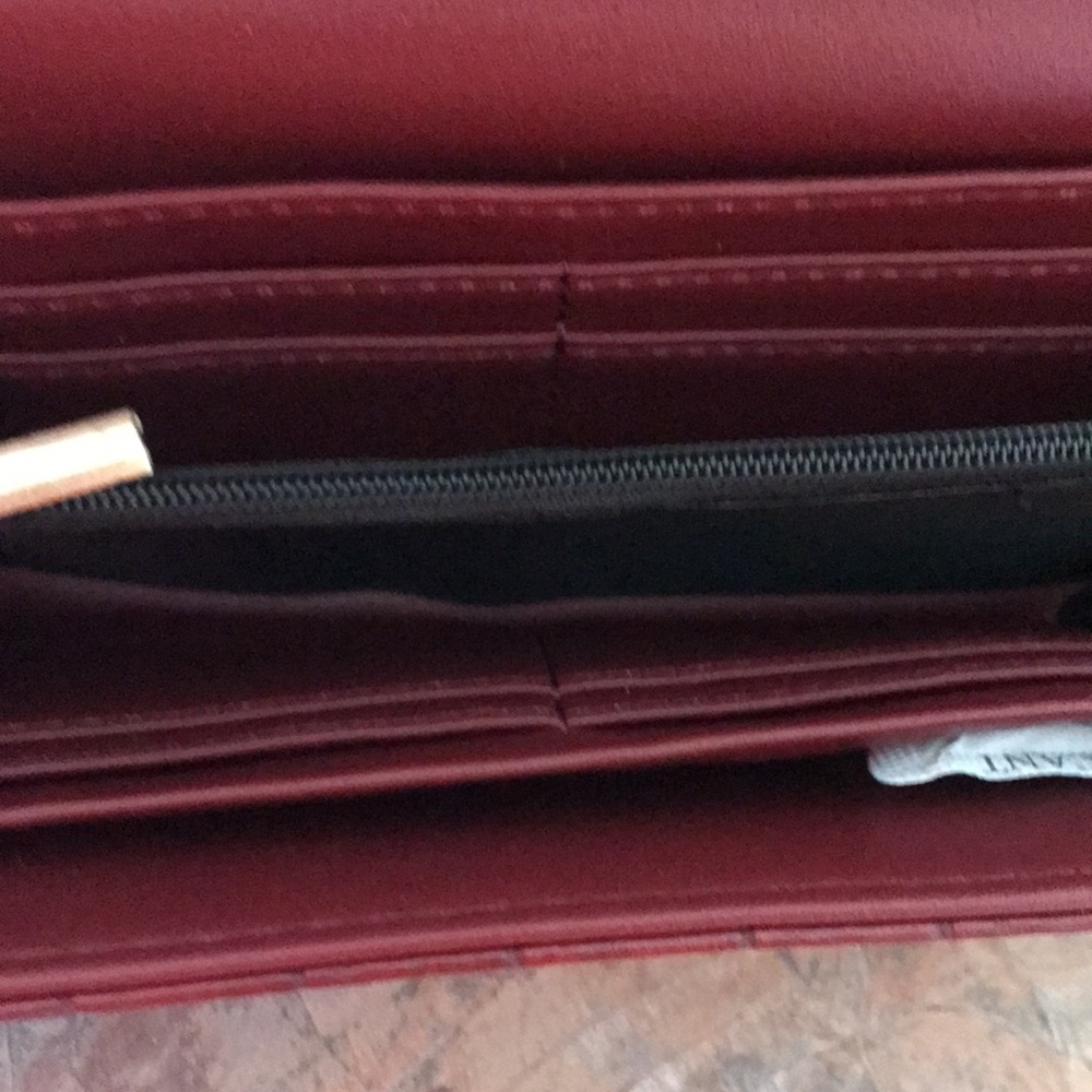 London Fog Collection wallet - Picture 6 of 10
